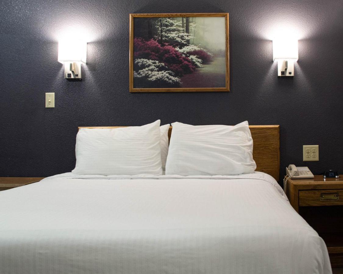 New Victorian & Suites-norfolk Norfolk